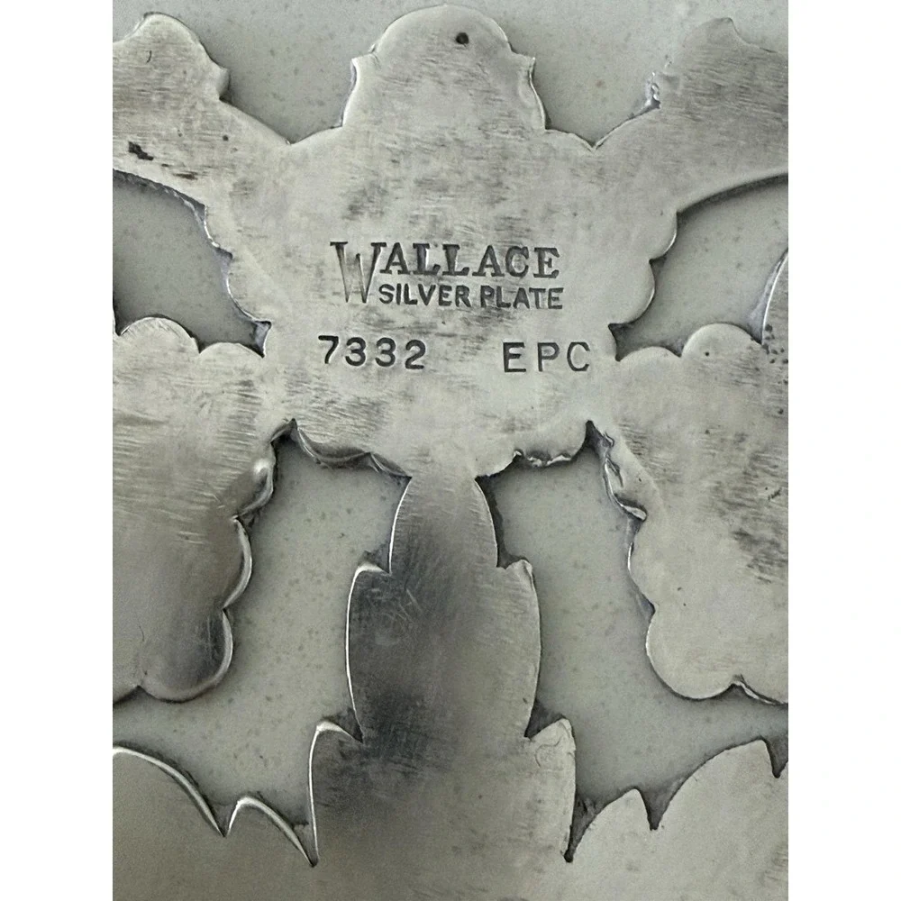 Wallace Silver Plate 7332 EPC Trivet Floral Pierced Hot Plate Footed 8.5